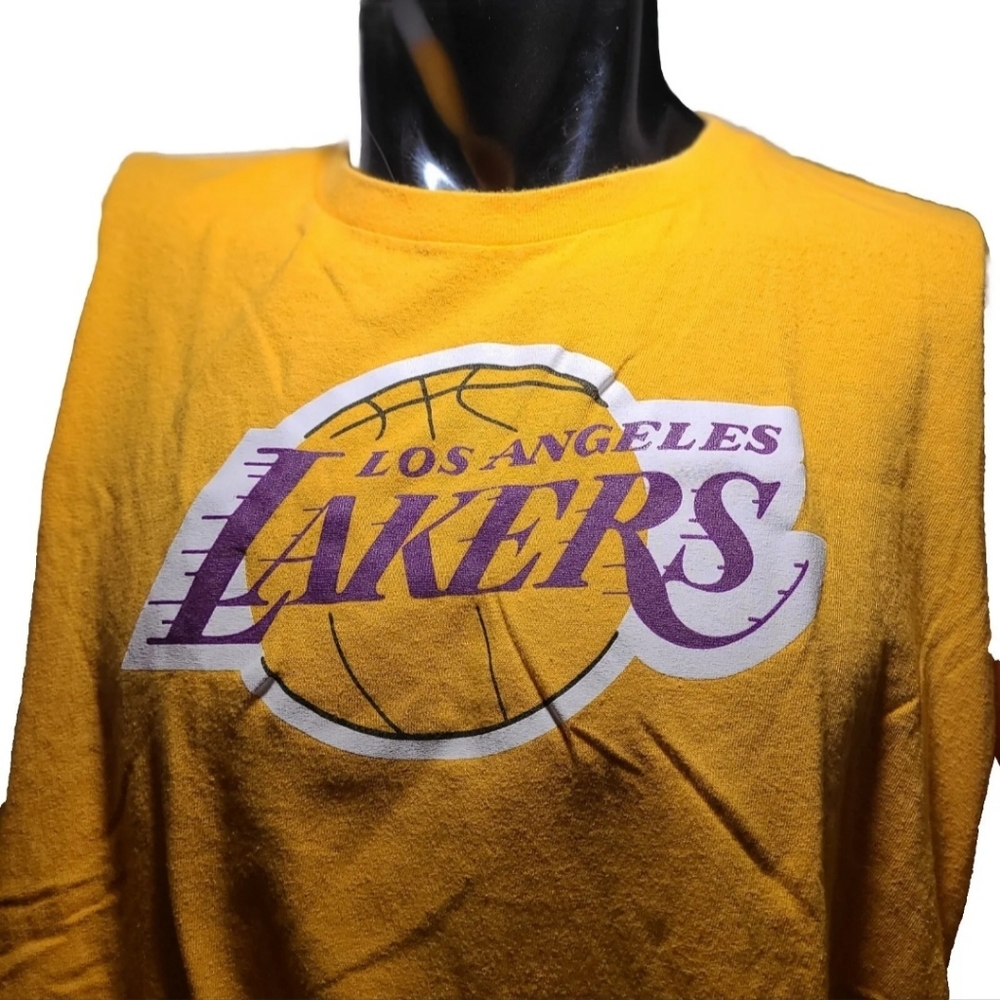 Los Angeles Lakers Magic Johnson 2XL Shirt